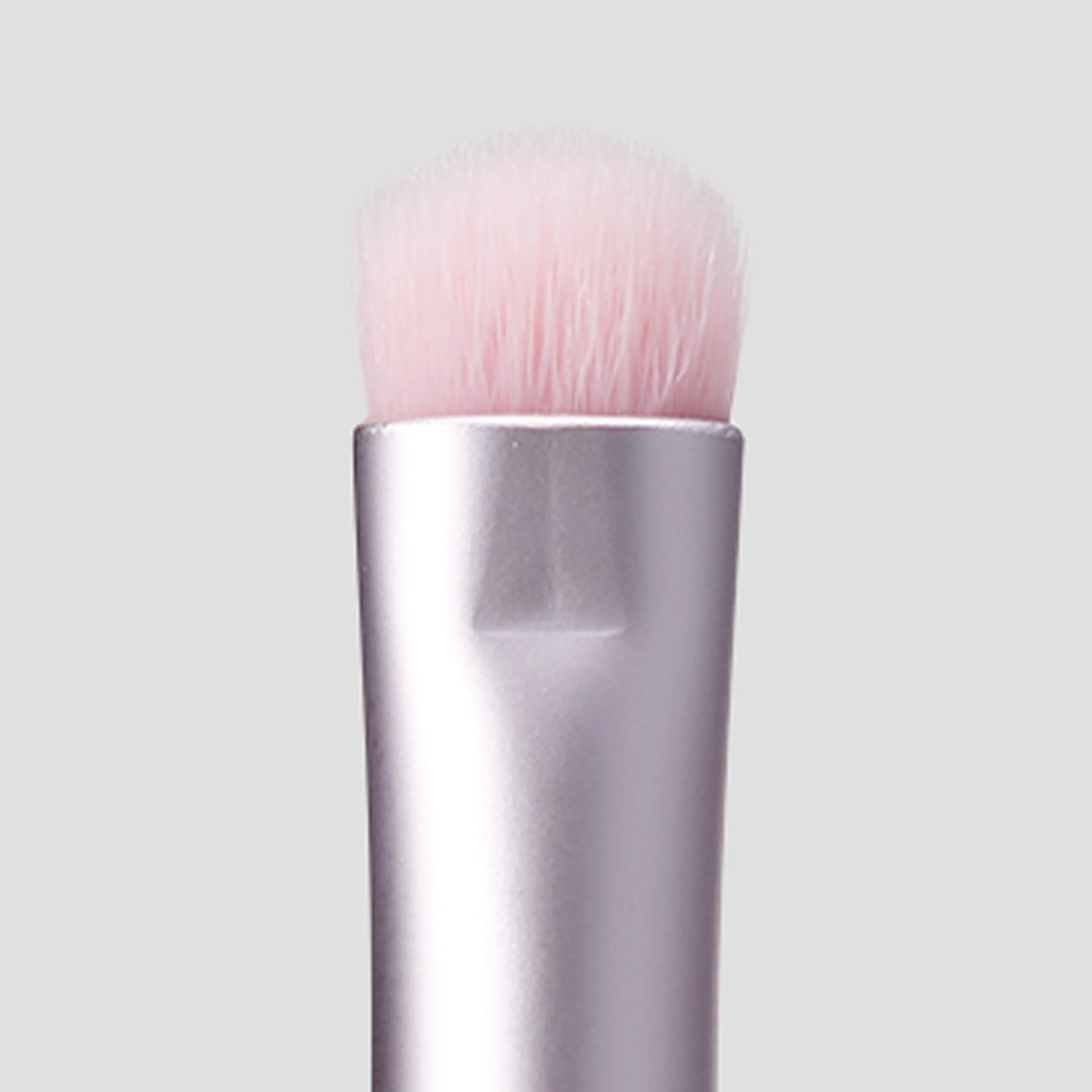 Eyeshadow Shader Brush 06 - Image 2
