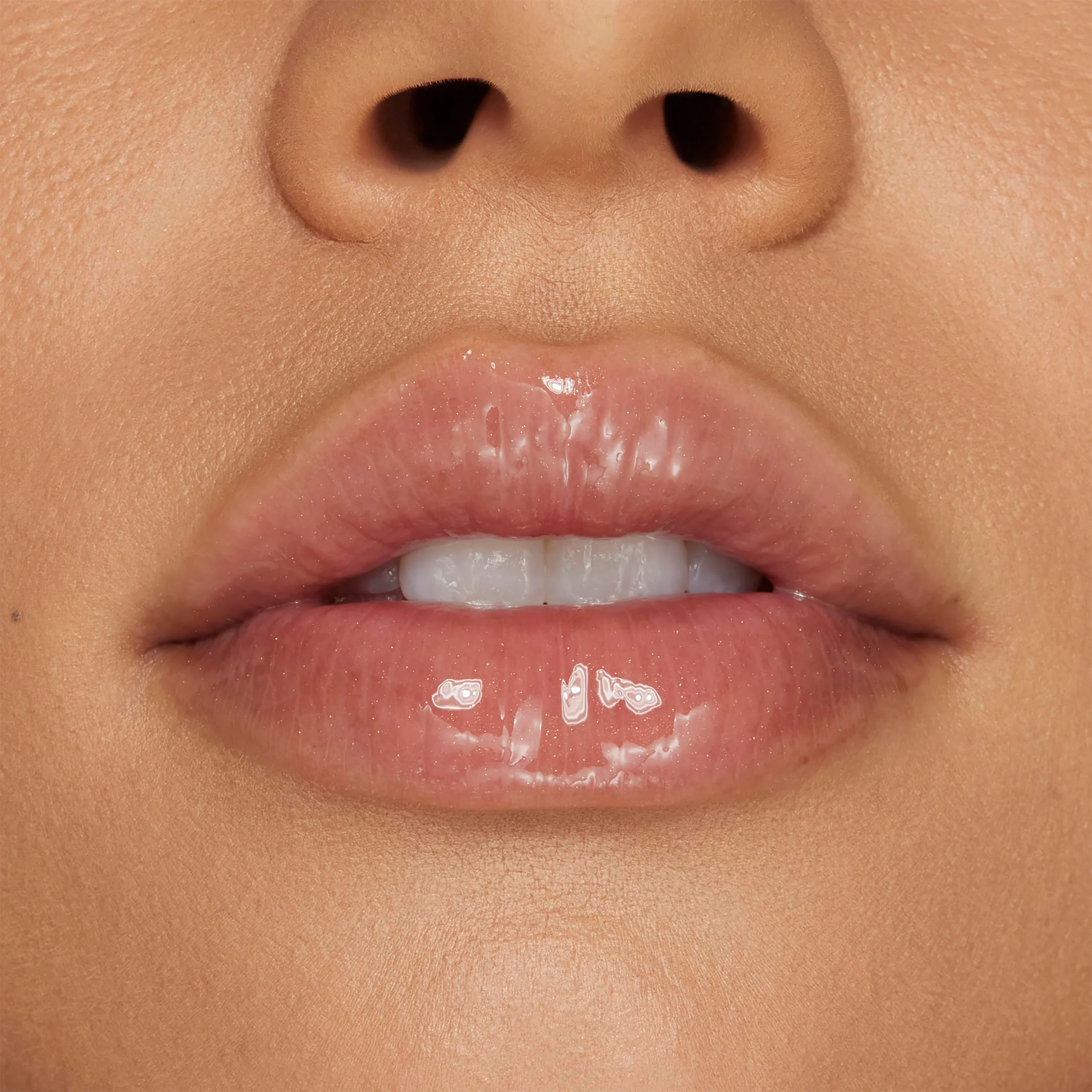 King Kylie Supple Kiss Lip Glaze - Image 3