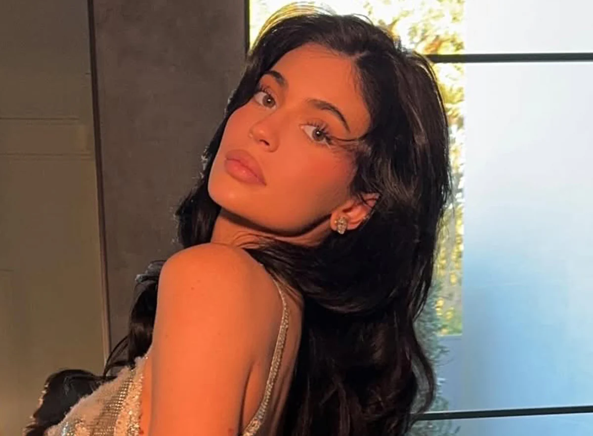 Kylie's Golden Globes Look Bundle