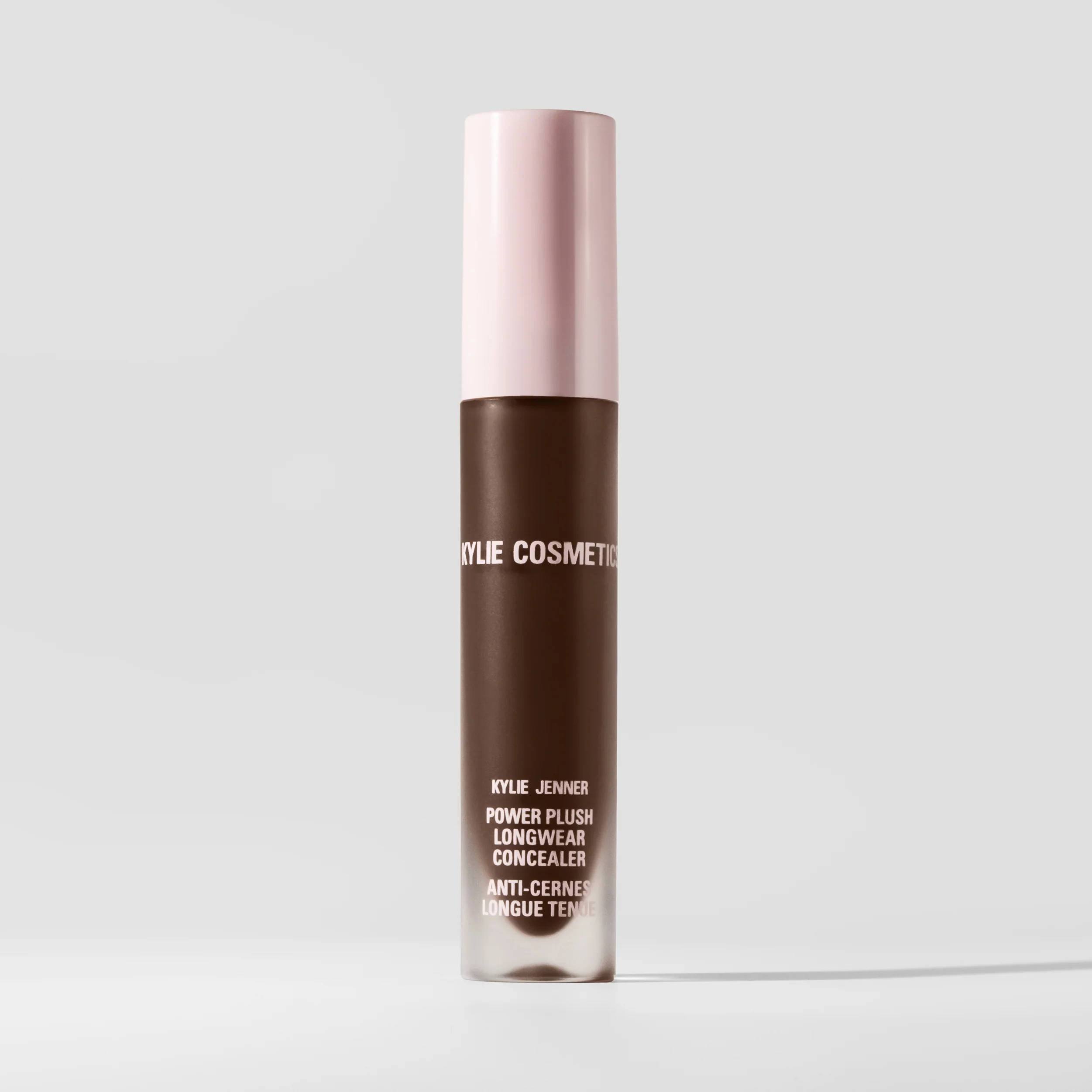 Power Plush Longwear Concealer - Image 170